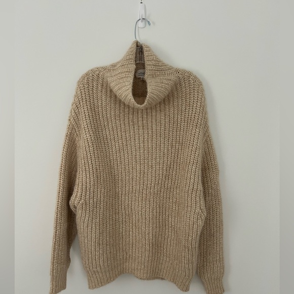 Wilfred Beige Turtleneck Sweater - Picture 3 of 11